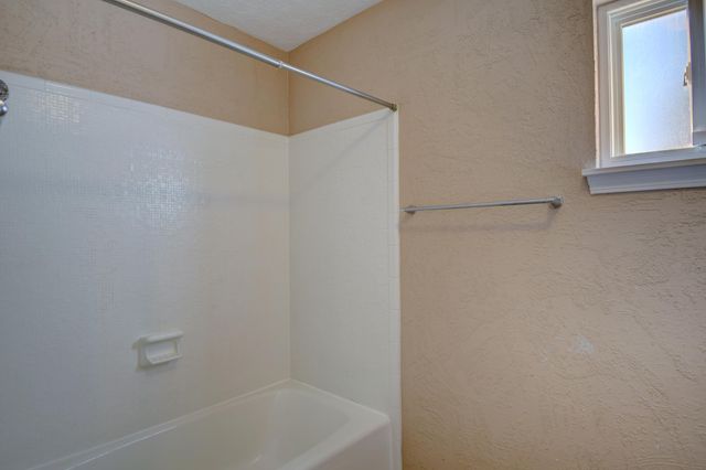 10401 Karen Avenue NE, Albuquerque, NM 87111