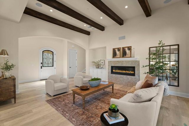 9175 Tea Tree Way, Gilroy, CA 95020