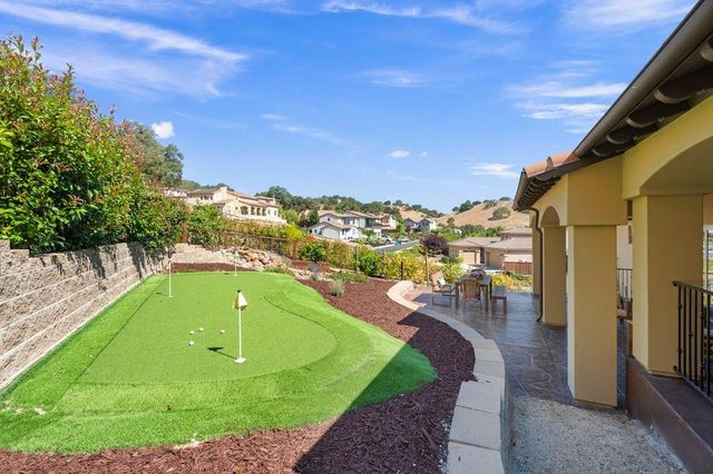 9175 Tea Tree Way, Gilroy, CA 95020