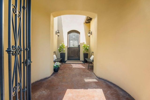 9175 Tea Tree Way, Gilroy, CA 95020
