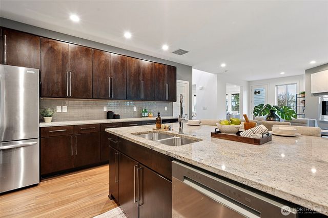 5334 N Commercial Street, Ruston, WA 98407