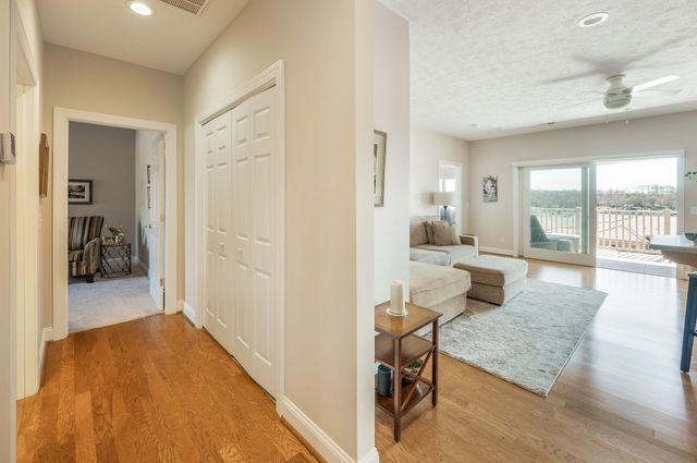 1028 Siesta Key CT, Moneta, VA 24121