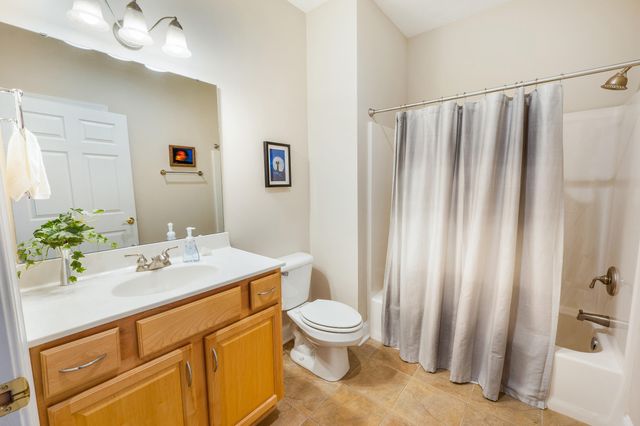 1028 Siesta Key CT, Moneta, VA 24121