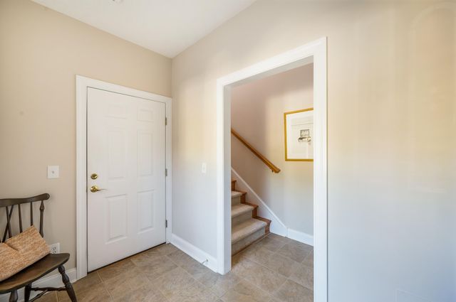 1028 Siesta Key CT, Moneta, VA 24121