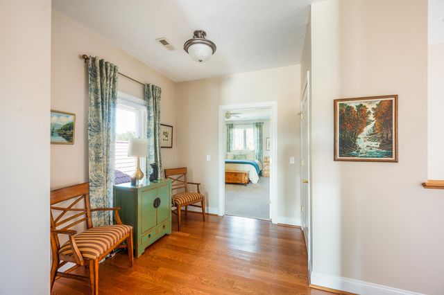 1028 Siesta Key CT, Moneta, VA 24121