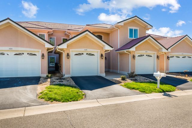 1028 Siesta Key CT, Moneta, VA 24121