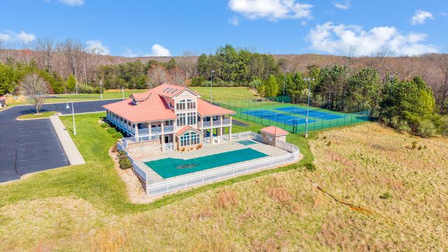 1028 Siesta Key CT, Moneta, VA 24121