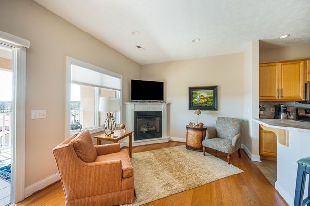 1028 Siesta Key CT, Moneta, VA 24121