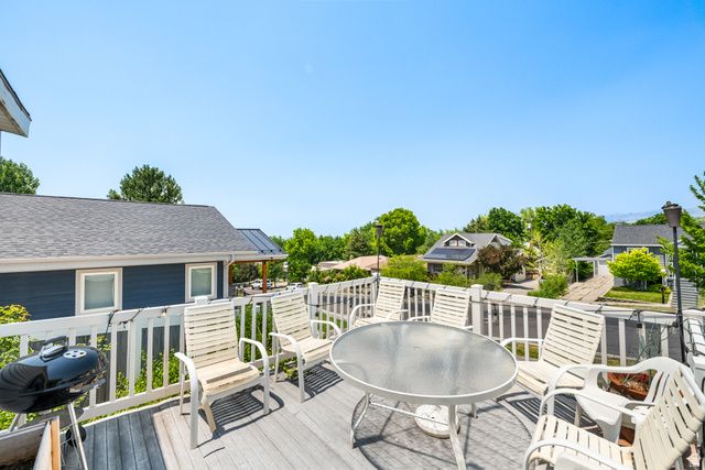 1244 E KENSINGTON AVE, Salt Lake City, UT 84105