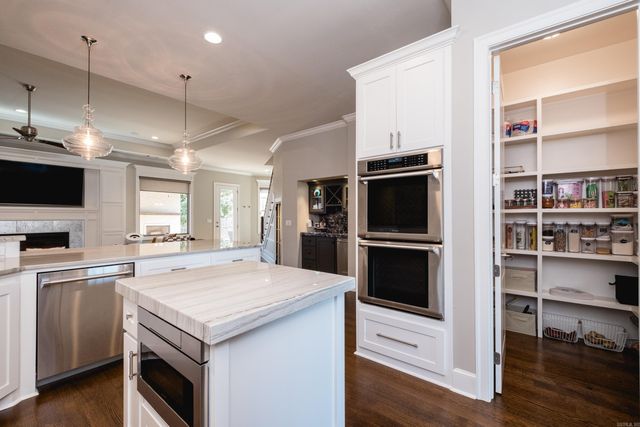 403 Miramar Boulevard, Little Rock, AR 72223