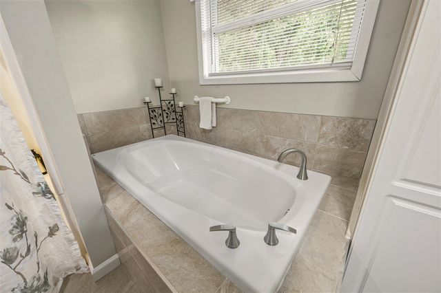 13325 Donna Road, Big Rapids, MI 49307