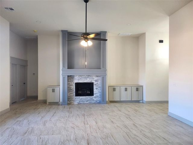 11617 NW 103rd Street, Yukon, OK 73099