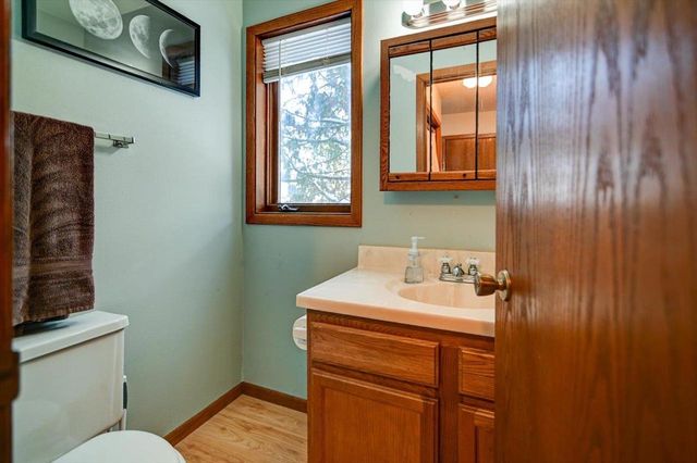 400 Old Indian Trail, Deforest, WI 53532