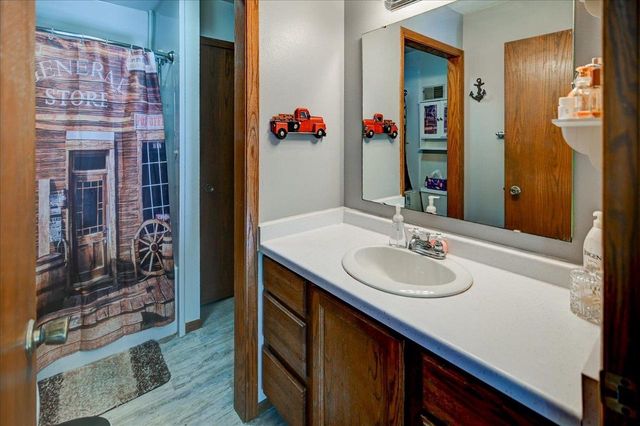 400 Old Indian Trail, Deforest, WI 53532