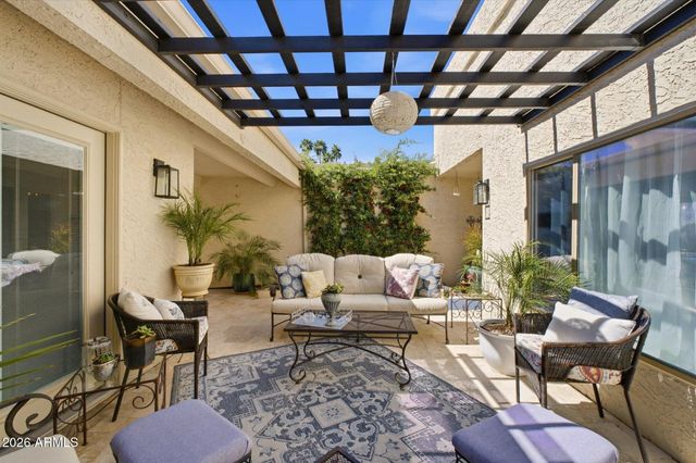 8212 E DEL CUARZO Drive, Scottsdale, AZ 85258