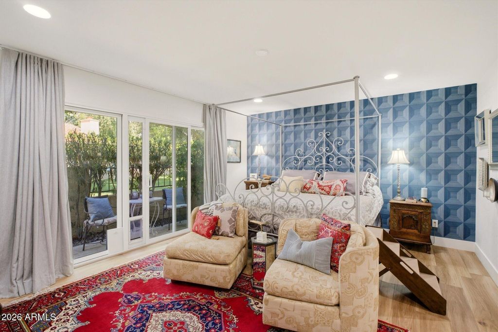 Image 18 of property listing at 8212 E DEL CUARZO Drive, Scottsdale, AZ 85258