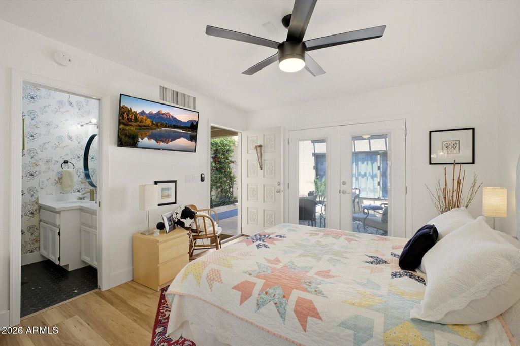 Image 26 of property listing at 8212 E DEL CUARZO Drive, Scottsdale, AZ 85258