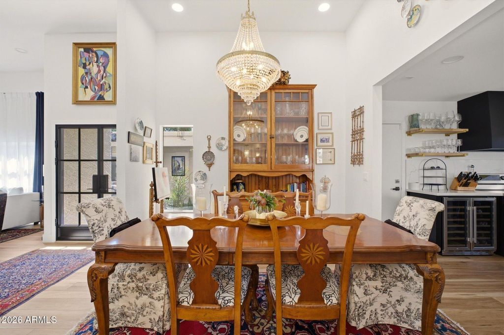 Image 8 of property listing at 8212 E DEL CUARZO Drive, Scottsdale, AZ 85258