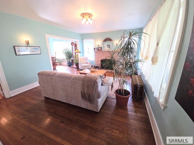 2015 St Clair Avenue, Idaho Falls, ID 83404