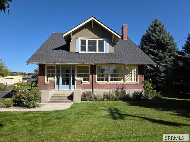 2015 St Clair Avenue, Idaho Falls, ID 83404