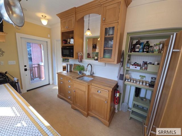 2015 St Clair Avenue, Idaho Falls, ID 83404