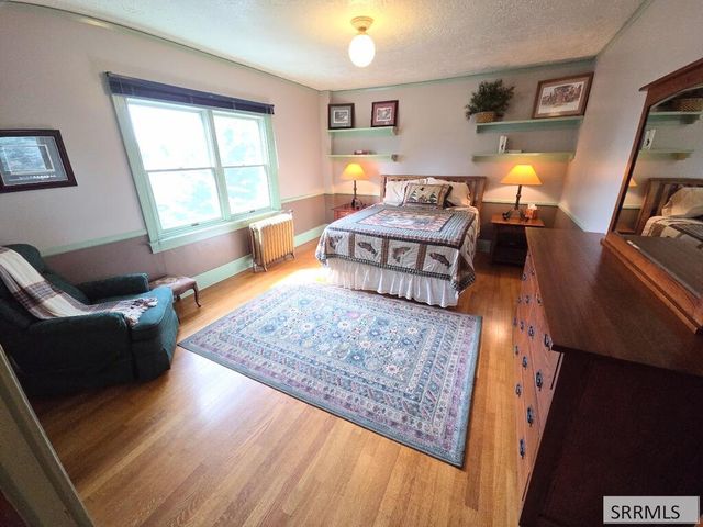 2015 St Clair Avenue, Idaho Falls, ID 83404