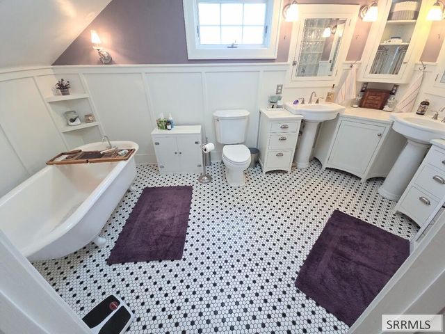 2015 St Clair Avenue, Idaho Falls, ID 83404