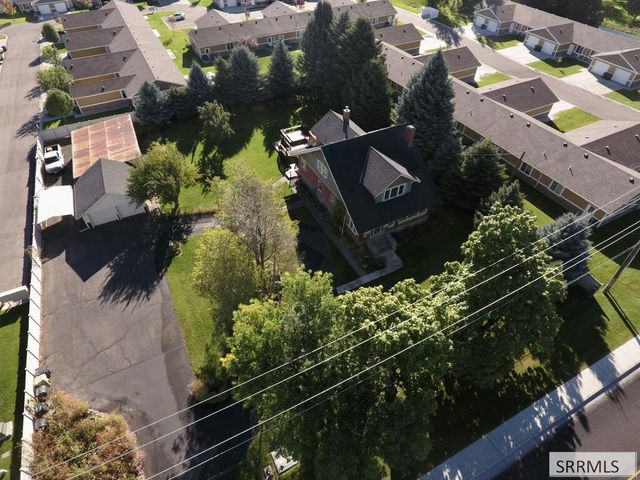 2015 St Clair Avenue, Idaho Falls, ID 83404