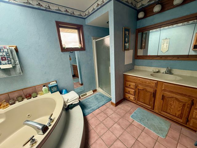 1401 Capri Lane, Dyer, IN 46311