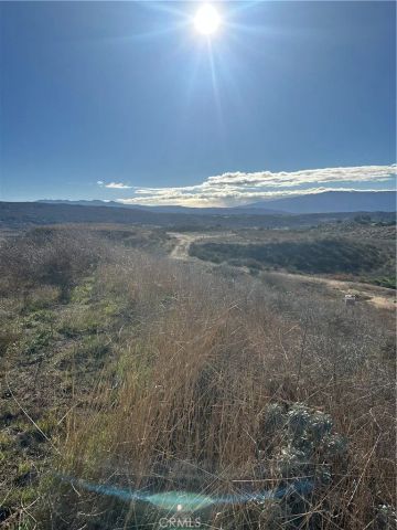 12 Alexander, Hemet, CA 92544