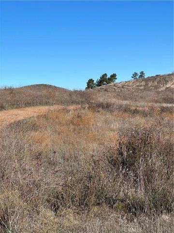 12 Alexander, Hemet, CA 92544