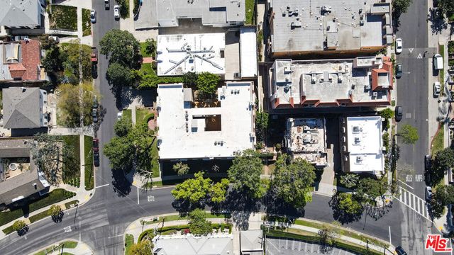 4368 W 8th Street 17, Los Angeles, CA 90005