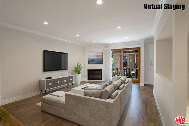 4368 W 8th Street 17, Los Angeles, CA 90005