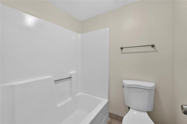 433 OAKLEY Avenue, Kansas City, MO 64123