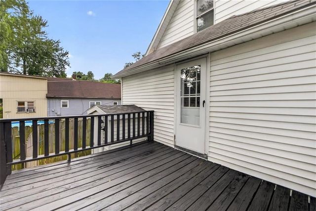 433 OAKLEY Avenue, Kansas City, MO 64123