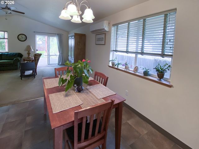 3406 P St, Vancouver, WA 98663