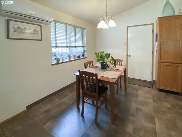 3406 P St, Vancouver, WA 98663