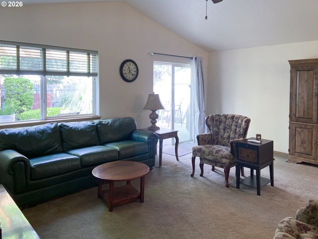 3406 P St, Vancouver, WA 98663