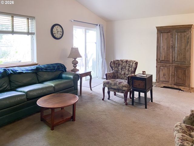 3406 P St, Vancouver, WA 98663