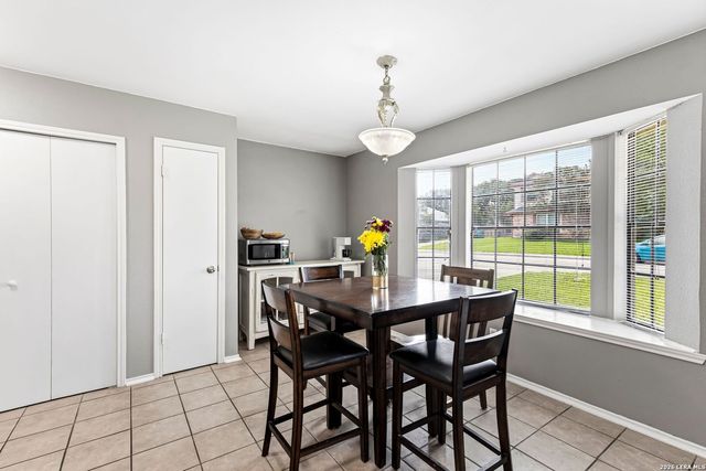 8815 Silent Strm, San Antonio, TX 78250
