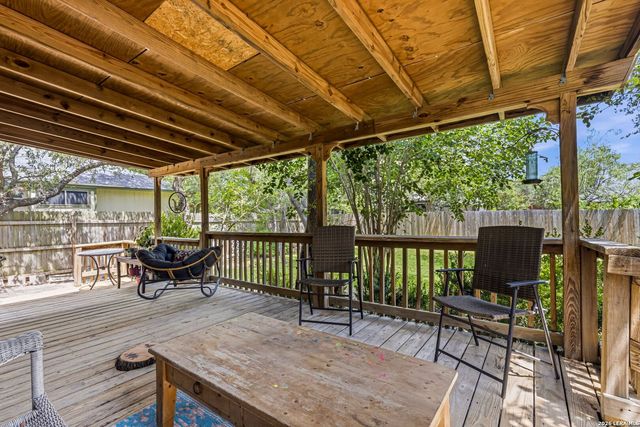 8815 Silent Strm, San Antonio, TX 78250