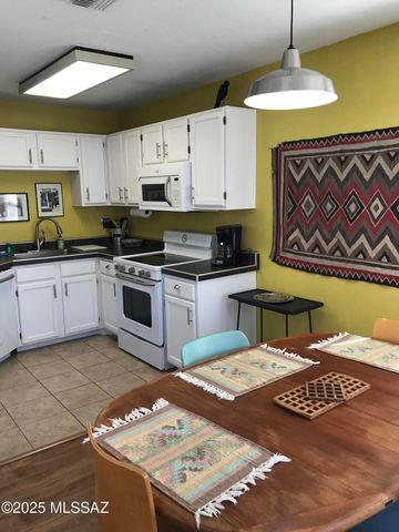 6655 N Canyon Crest Dr Unit 4222, Tucson, AZ 85750