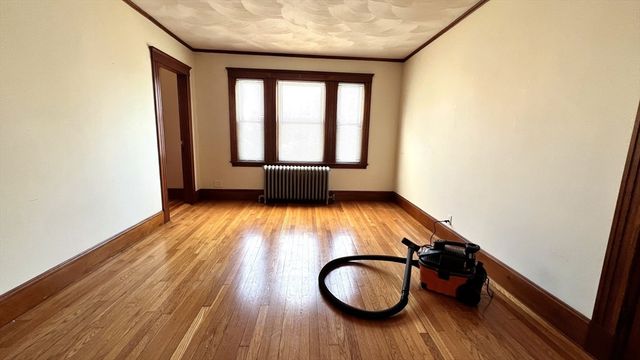 66 Willow St 1, Quincy, MA 02170