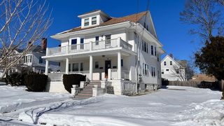 66 Willow St 1, Quincy, MA 02170