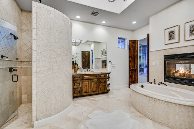 15086 Barrie DR, Austin, TX 78734