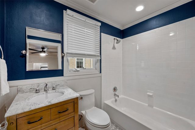 5621 Mccommas Boulevard, Dallas, TX 75206