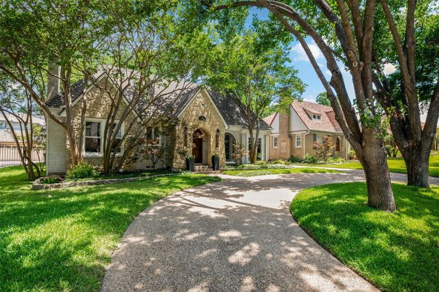 5621 Mccommas Boulevard, Dallas, TX 75206