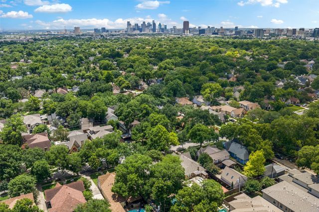 5621 Mccommas Boulevard, Dallas, TX 75206