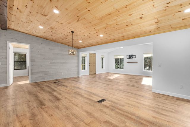 136 Anchorage Drive, Blairsville, GA 30512