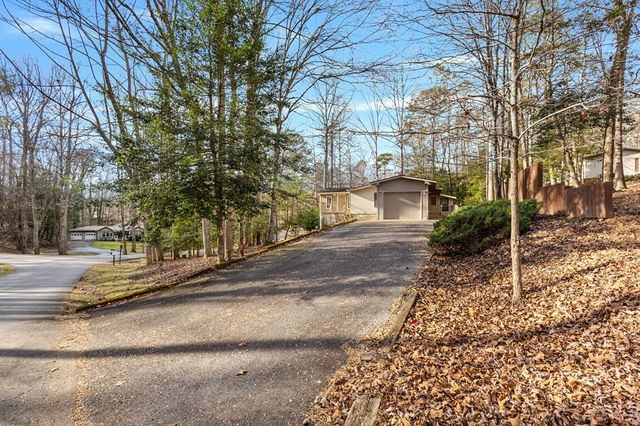 136 Anchorage Drive, Blairsville, GA 30512